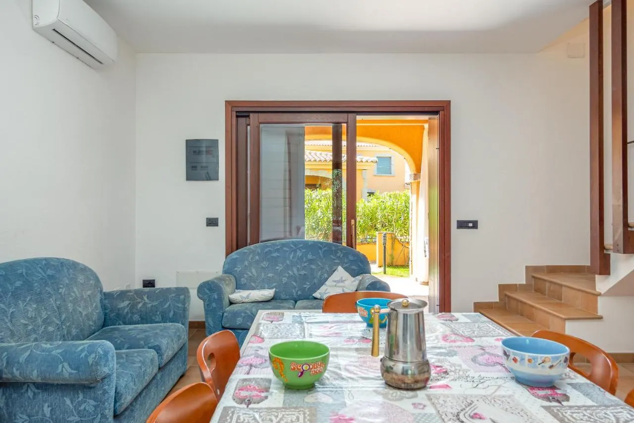 Villetta Confortevole San Teodoro  Holiday home San Teodoro (Sardinia)