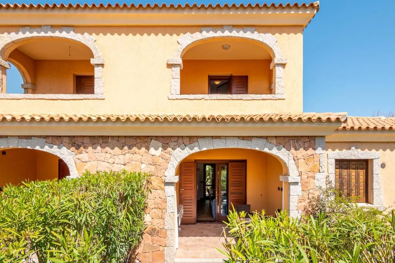 Holiday home Villetta Confortevole San Teodoro