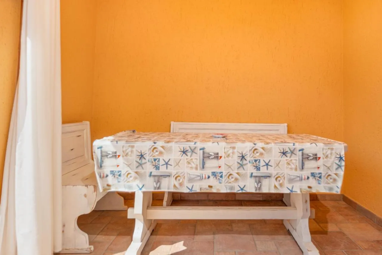 Holiday home Villetta Confortevole San Teodoro